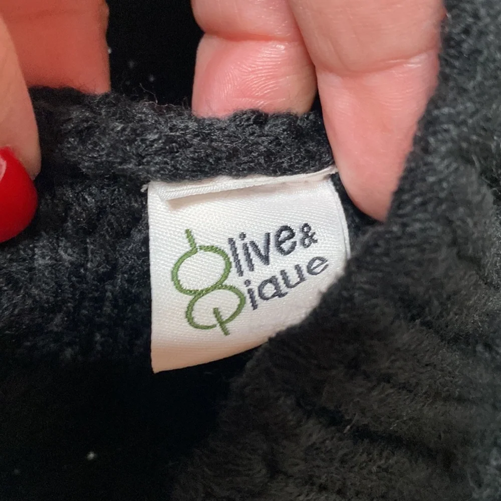 Olive & Pique Mustache Beanie